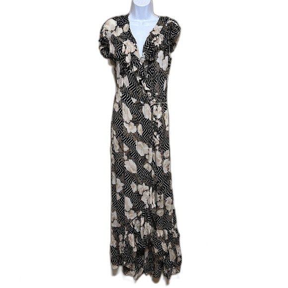 Amuse Society Frill Seeker Maxi Wrap Dress Womens Small Black Tan Floral  Ruffle - Picture 2 of 8